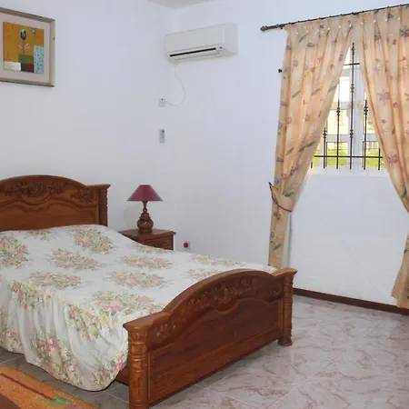 EHolidays Villa Pereybere Beach Esterno foto